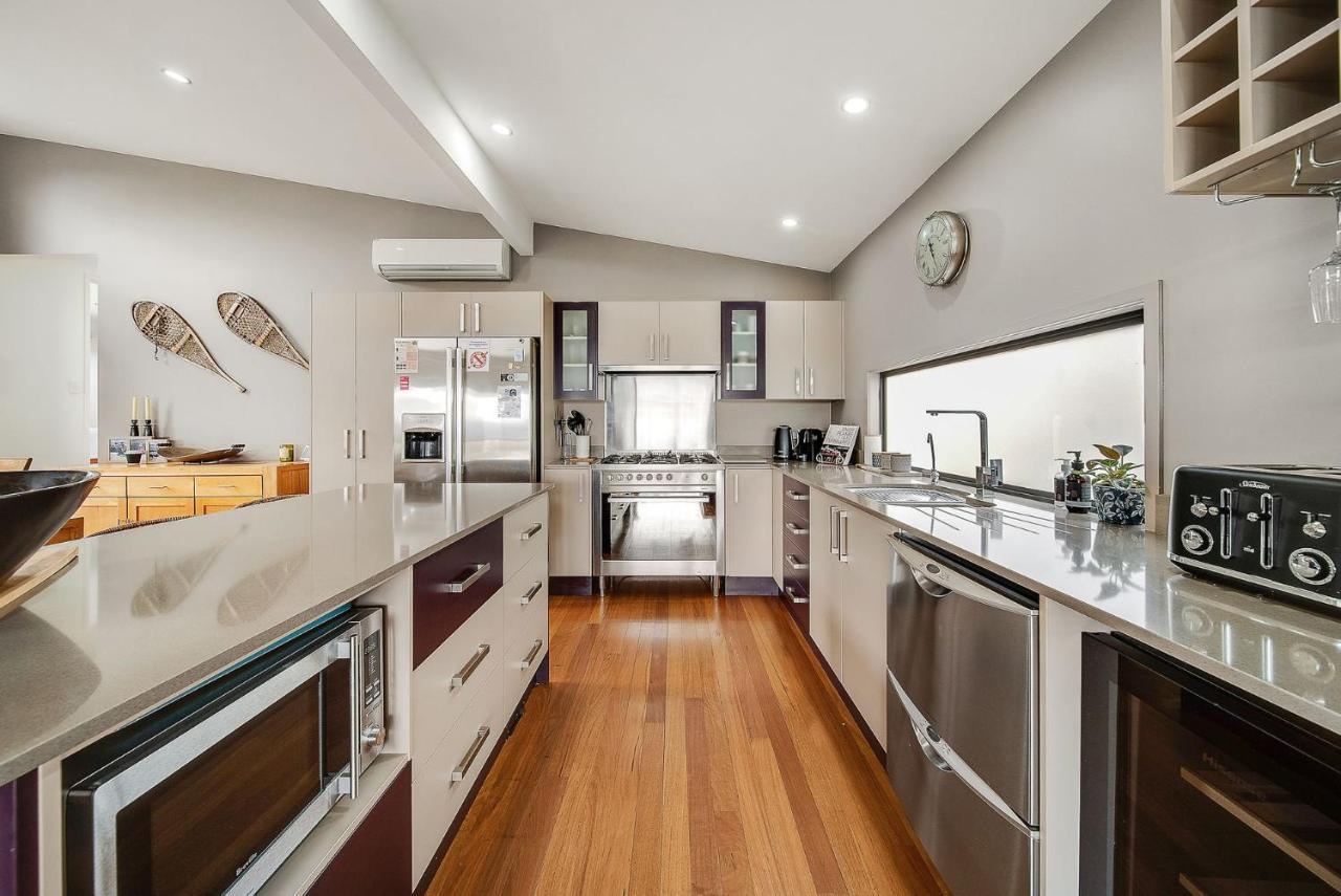 Ned Kelly'S Retreat - Stunning 3Br Townhouse L Lake Views L Wifi L Bbq Cataratas de Vitória Exterior foto