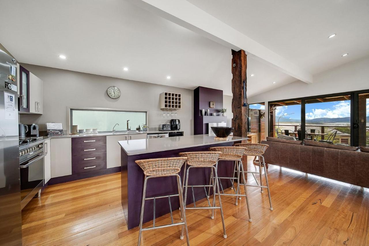 Ned Kelly'S Retreat - Stunning 3Br Townhouse L Lake Views L Wifi L Bbq Cataratas de Vitória Exterior foto